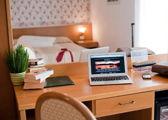 Hotel Marina Viverone